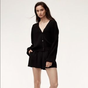 Aritzia Babaton ‘Alvin short’